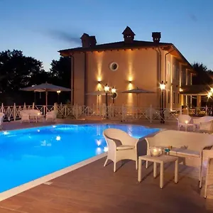 Piccolo Borgo Hotel